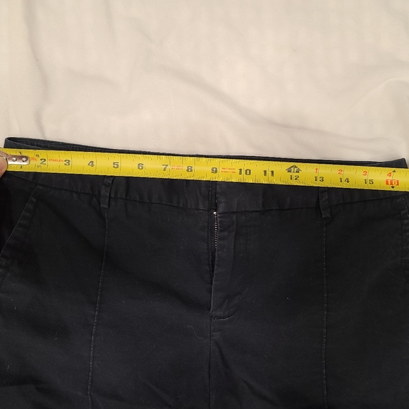 GAP Acid Wash Black Capris Size 8 - Picture 5 of 7